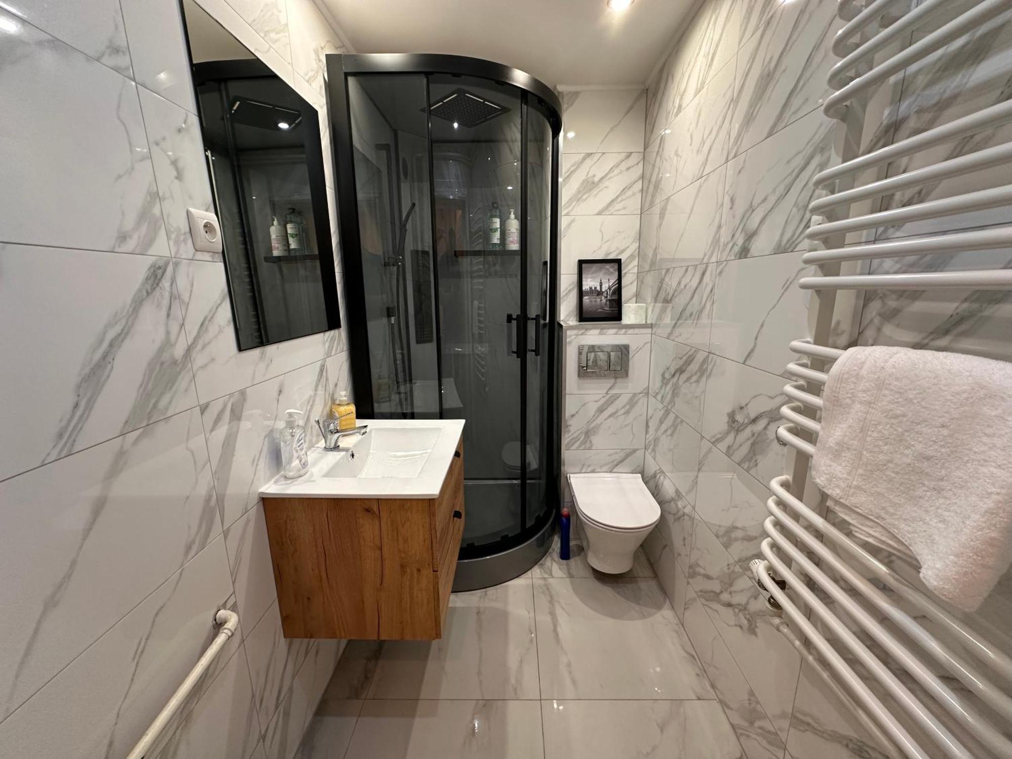 Apartamenty Ktw Central Station Katowice Eksteriør billede